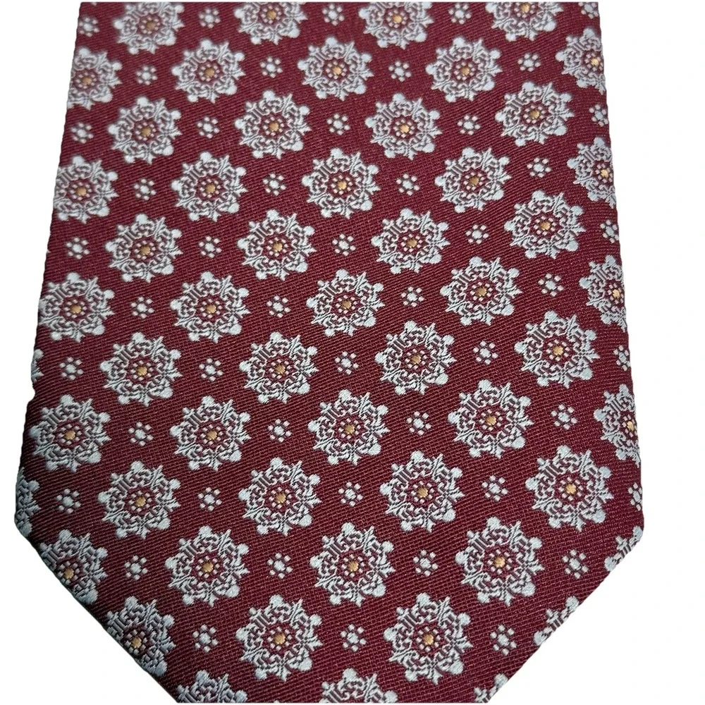 Principe Burgundy Necktie Repeating Floral Medallion Pattern Silver And Grey